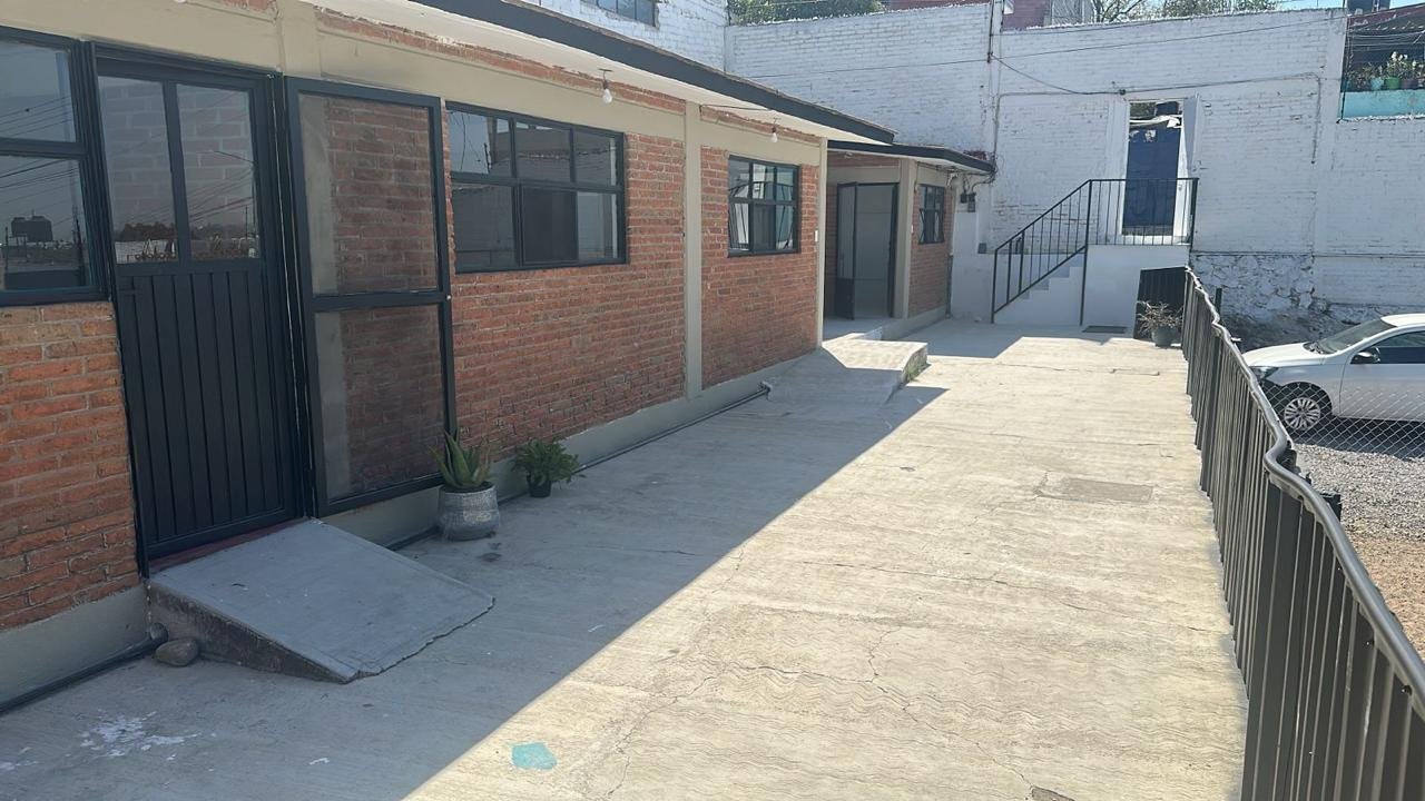 Fachada y rampas